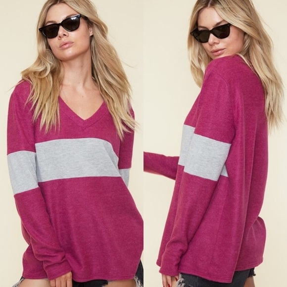 HP 🎉 Cozy Brushed Knit Magenta Colorblock Tunic - Picture 2 of 5
